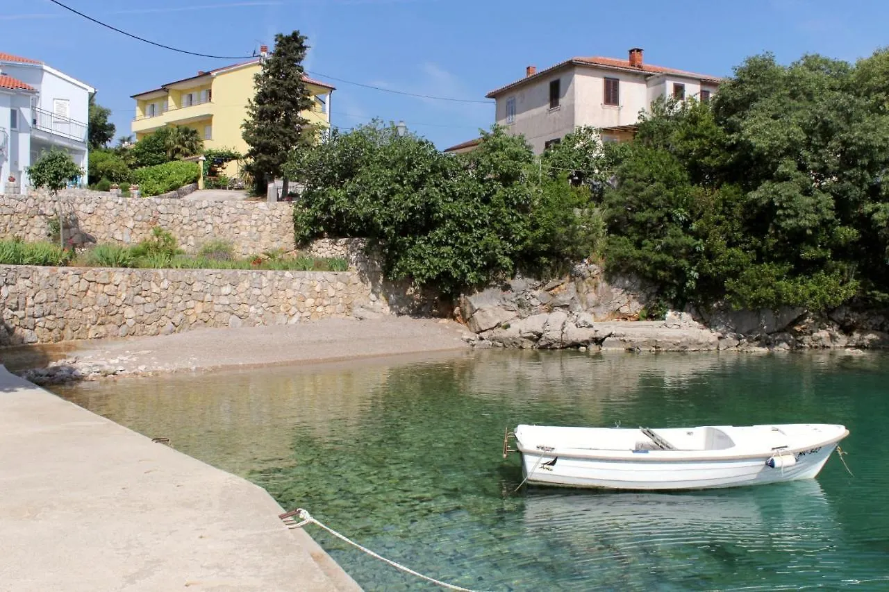 Apartments By The Sea Vantacici, Krk - 20659 Malinska